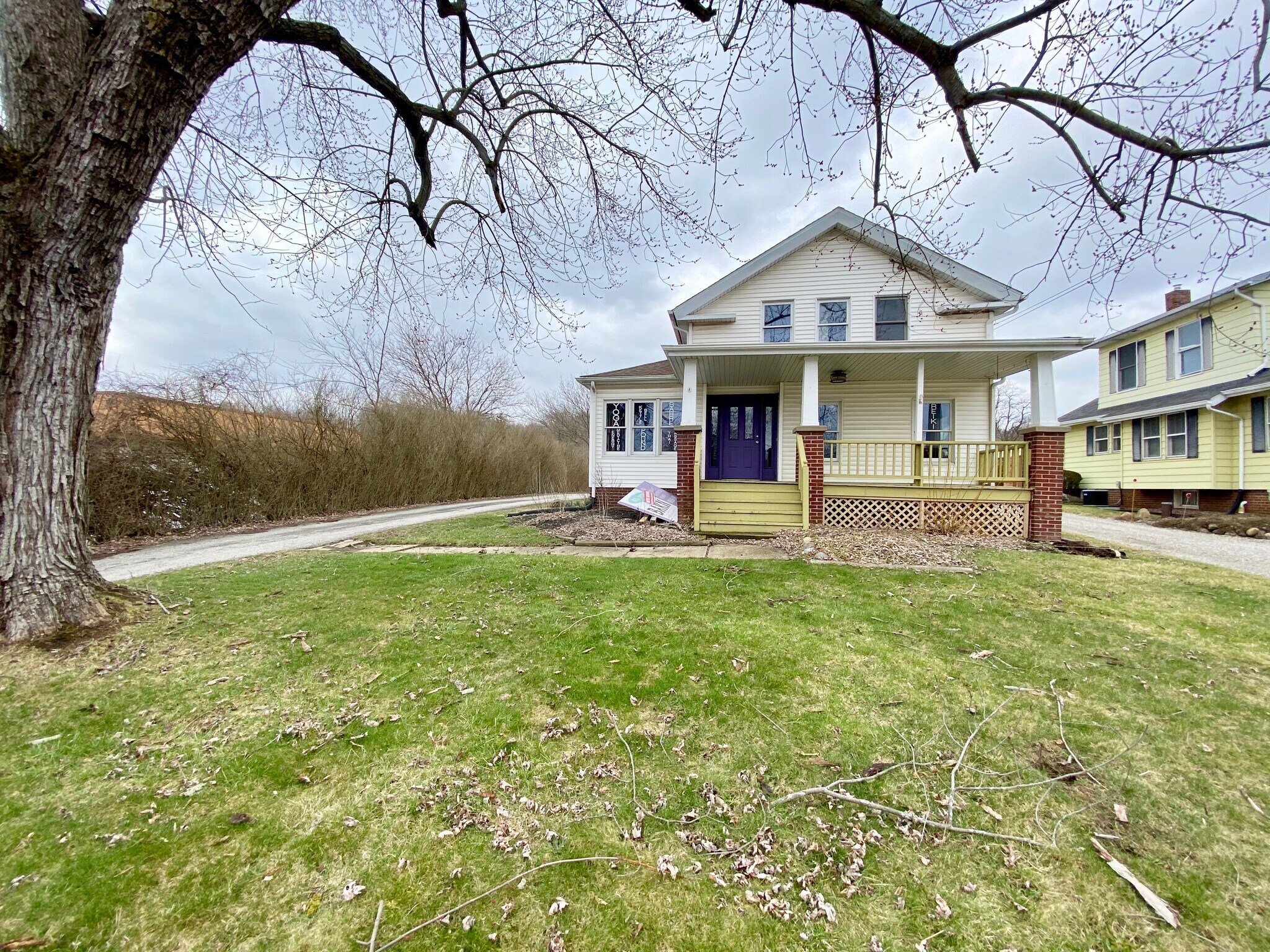 1360 Ridge Rd, Hinckley, OH 44233 Office for Sale