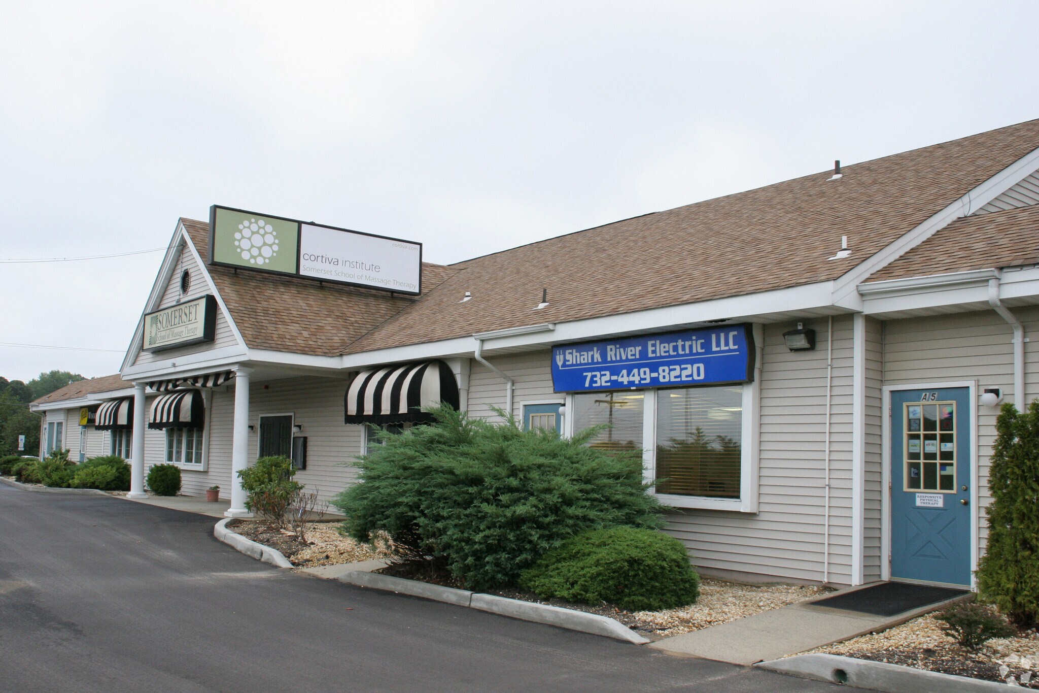 1985 Rt 34, Wall Township, NJ for lease Primary Photo- Image 1 of 7