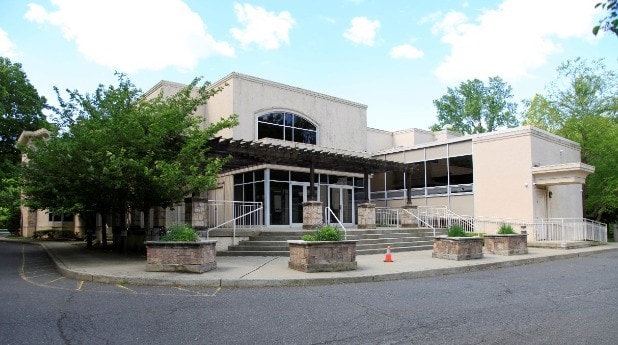 475 Grove St, Ridgewood, NJ for lease - Building Photo - Image 1 of 12