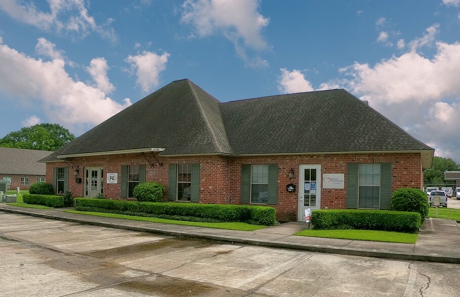 1532 S Burnside Ave, Gonzales, LA for sale - Building Photo - Image 1 of 1