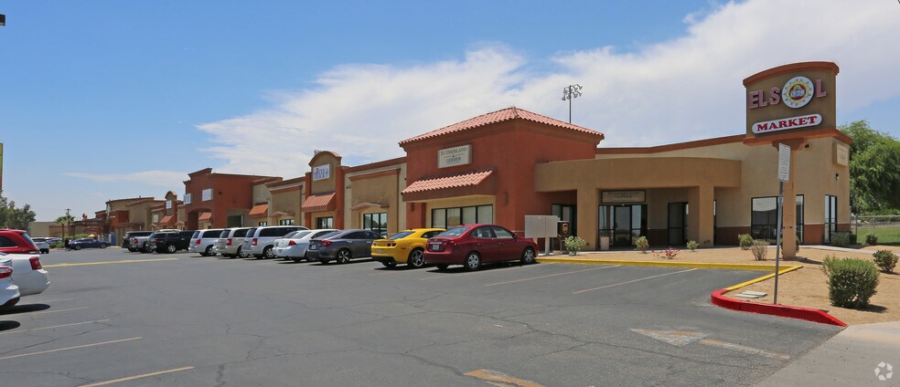 2100-2299 W Adams Ave, El Centro, CA for sale - Primary Photo - Image 1 of 1