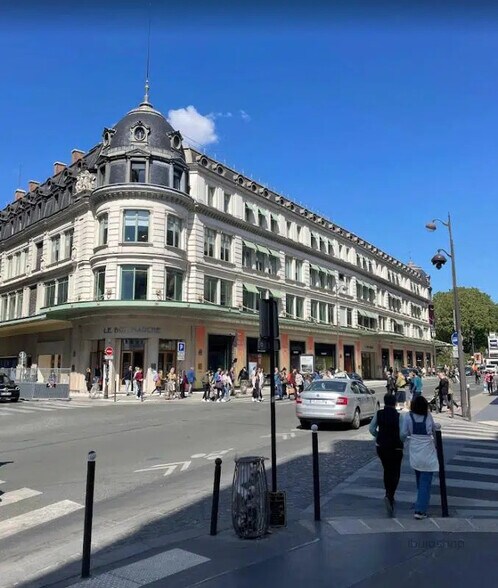 Retail in Paris for lease - Building Photo - Image 2 of 3