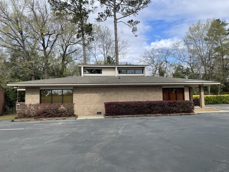 200 Outlet Pointe Blvd, Columbia, SC for lease - Building Photo - Image 3 of 4