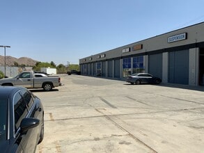 18737 Highway 18, Apple Valley, CA for lease Interior Photo- Image 2 of 2