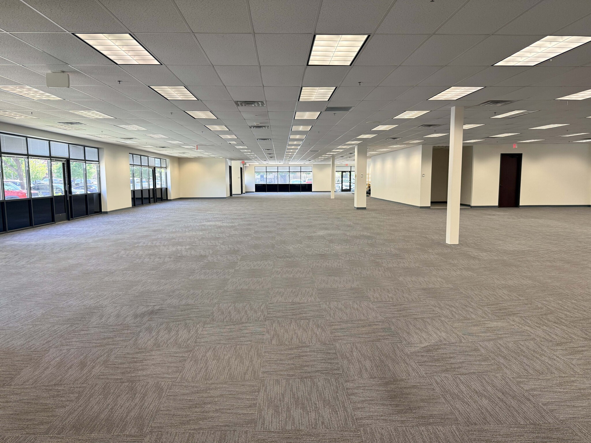 2041 S Cobalt Point Way, Meridian, ID for lease Interior Photo- Image 1 of 5