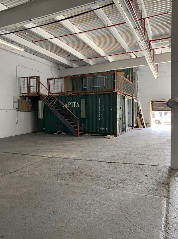 545 Johnson Ave, Brooklyn, NY for sale Building Photo- Image 1 of 1