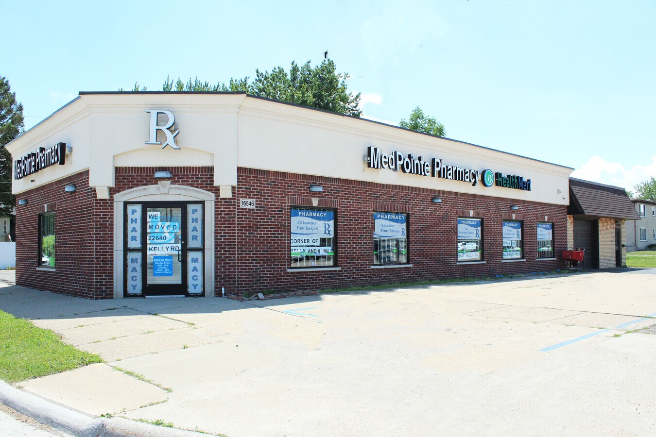 16546 E 9 Mile Rd, Eastpointe, MI 48021