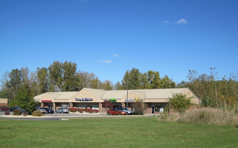 3283-3369 Willowcreek Rd, Portage, IN for lease - Building Photo - Image 3 of 9