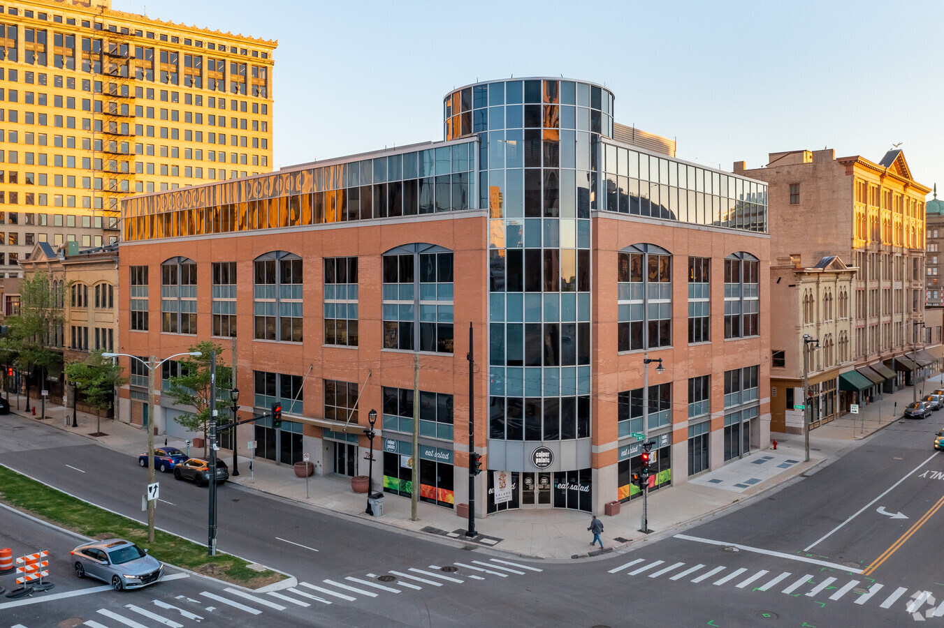 789 N Water St, Milwaukee, WI 53202 - Office for Lease | LoopNet