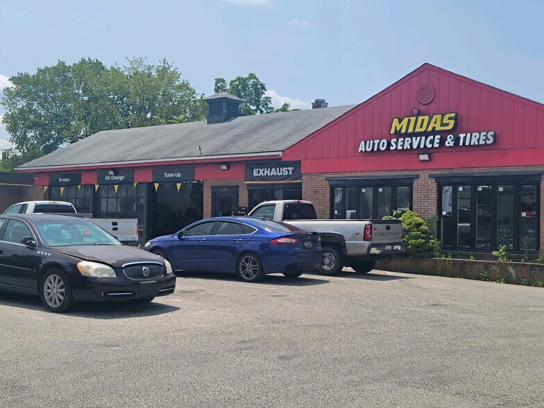 210 Reisterstown Rd, Baltimore, MD 21208