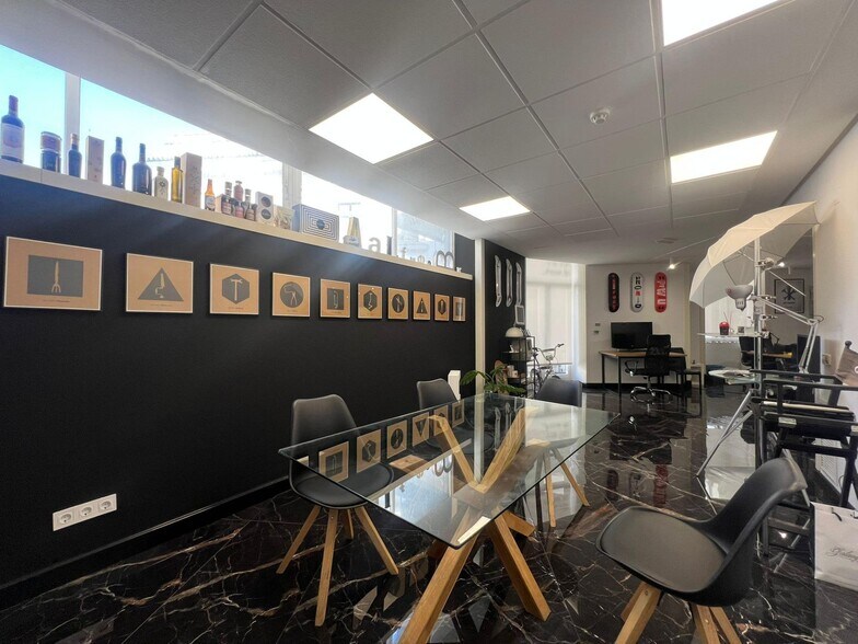 Office in Córdoba, Córdoba for lease - Building Photo - Image 2 of 30