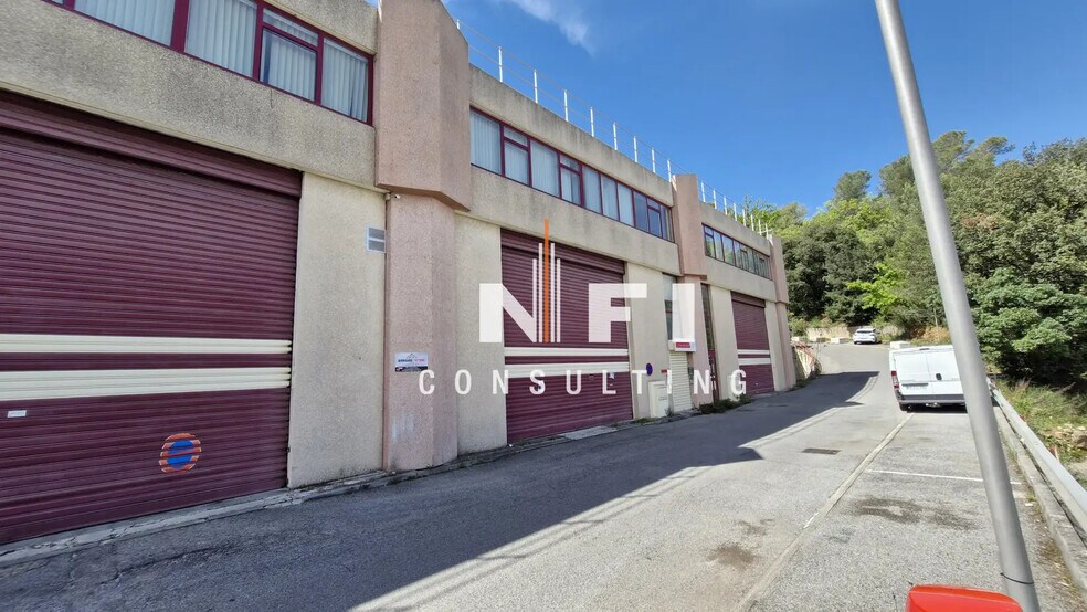 Flex in Vallauris for lease - Building Photo - Image 3 of 16