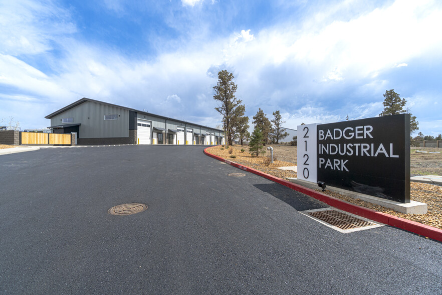2120 Badger Ave, Redmond, OR for sale - Building Photo - Image 1 of 1