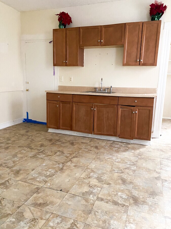 40 Henry St, New Haven, CT 06511 40 Henry Street, New Haven, CT 06511