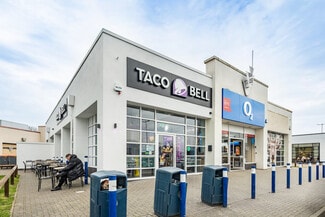 More details for 15 Coliseum Way, Ellesmere Port - Retail for Lease