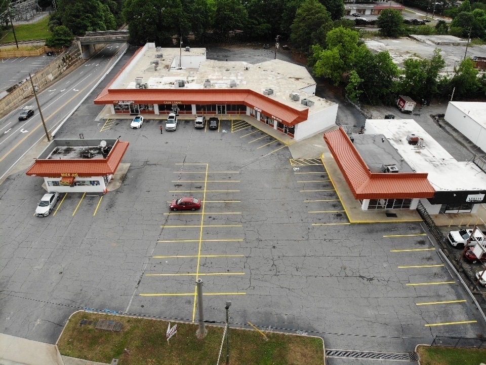 4002 Lawrenceville Hwy, Tucker, GA for lease Building Photo- Image 1 of 7