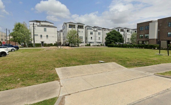 2010 Radcliffe St, Houston, TX for sale - Building Photo - Image 1 of 5