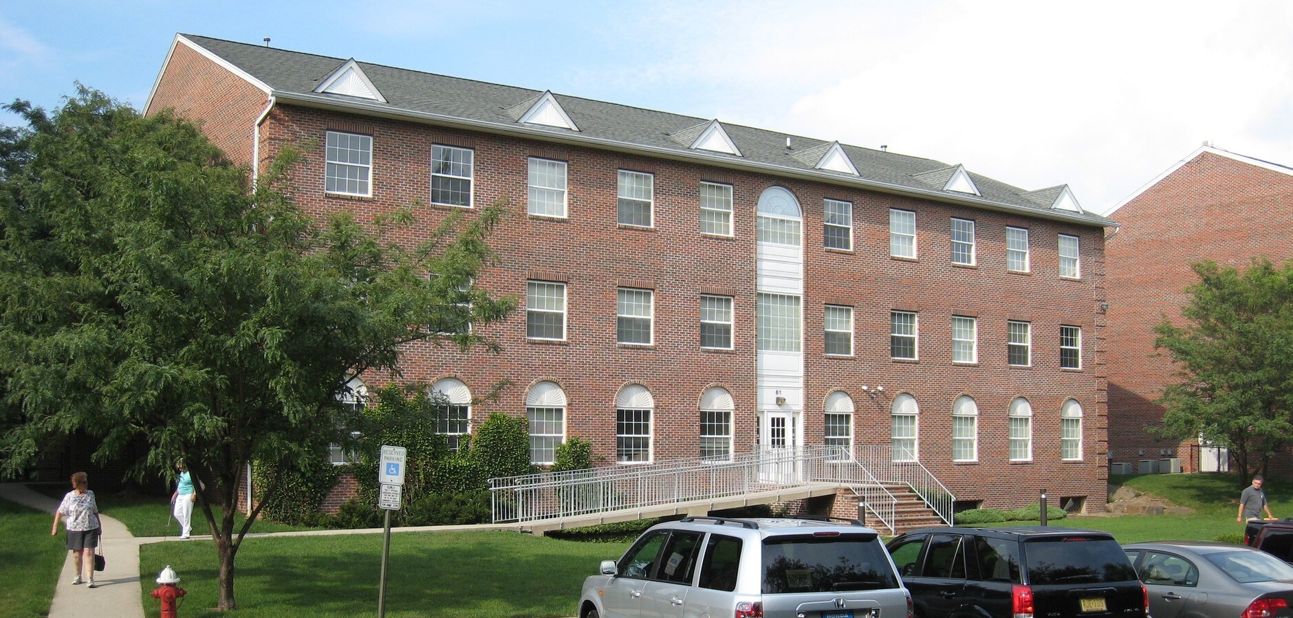 61 Beaverbrook Rd, Lincoln Park, NJ 07035