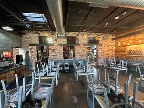 506 E Division St, Arlington, TX for lease Interior Photo- Image 1 of 7