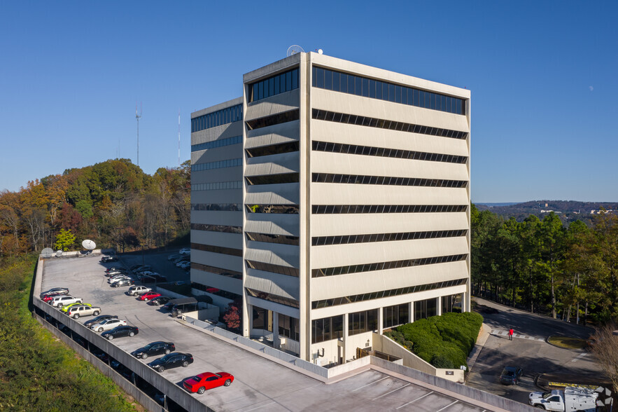 600 Beacon Pkwy W, Birmingham, AL for lease - Building Photo - Image 3 of 4