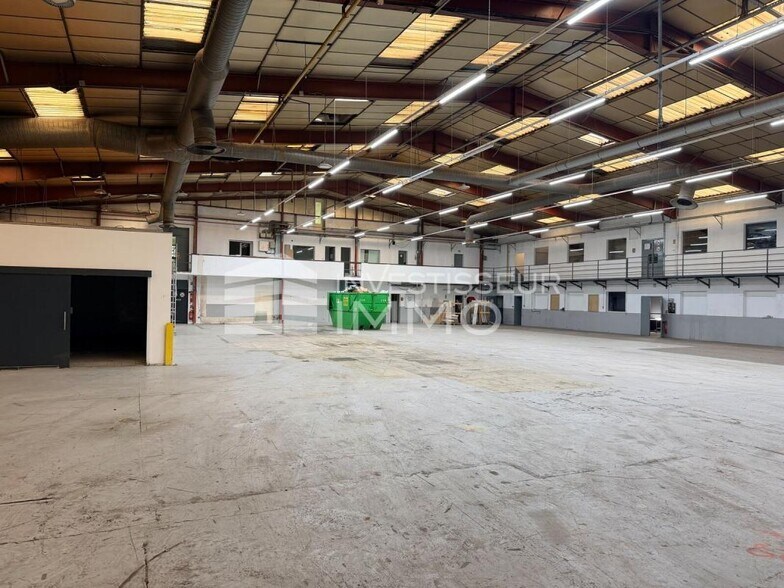 Industrial in Bois-le-Roi for sale - Building Photo - Image 3 of 6