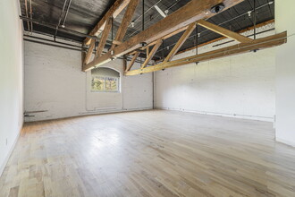 4035 Rue Saint-Ambroise, Montréal, QC for lease Building Photo- Image 2 of 4