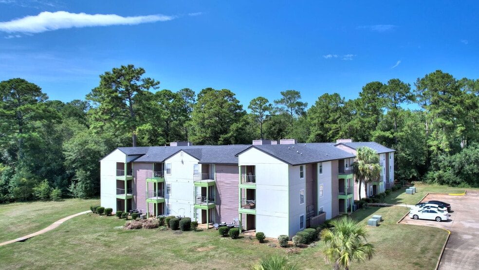 509 N Westover Blvd, Albany, GA for sale - Building Photo - Image 1 of 68