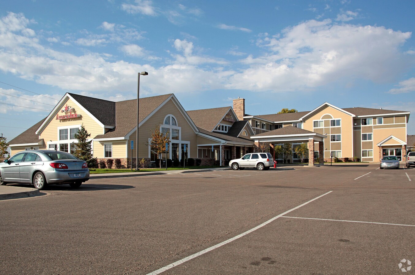 550 Cherry Dr, Waconia, MN 55387