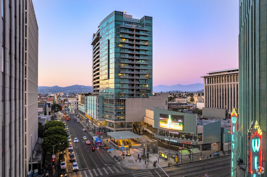 3785 Wilshire Blvd, Los Angeles, CA for sale - Building Photo - Image 1 of 13