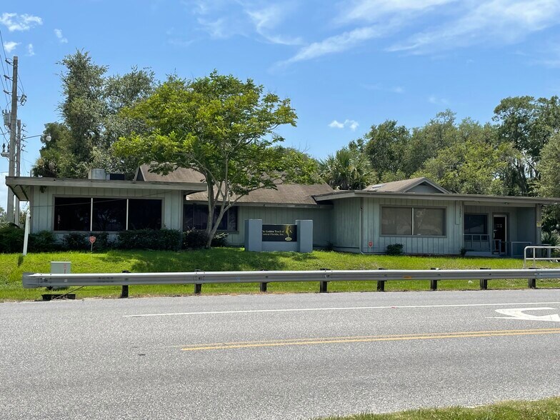 1501 Griffin Rd, Leesburg, FL 34748