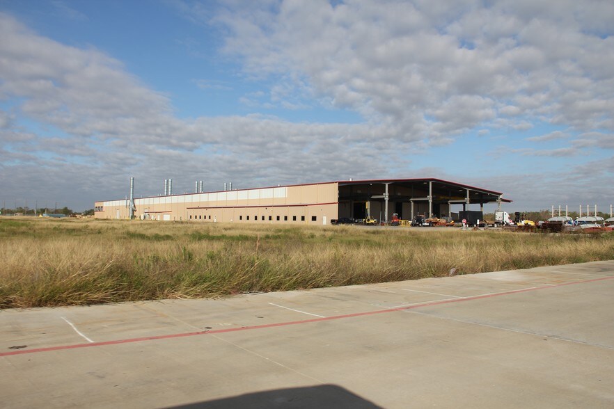 1350 Schlipf Rd, Katy, TX for sale - Primary Photo - Image 1 of 1