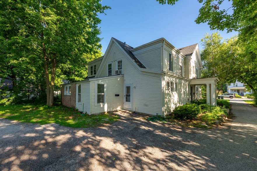 Multi-Family Portfolio portfolio of 3 properties for sale on LoopNet.com - Building Photo - Image 3 of 6