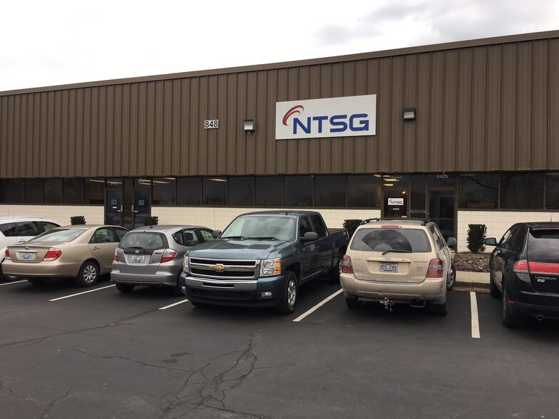 848 Nandino Blvd, Lexington, KY for sale - Primary Photo - Image 1 of 1