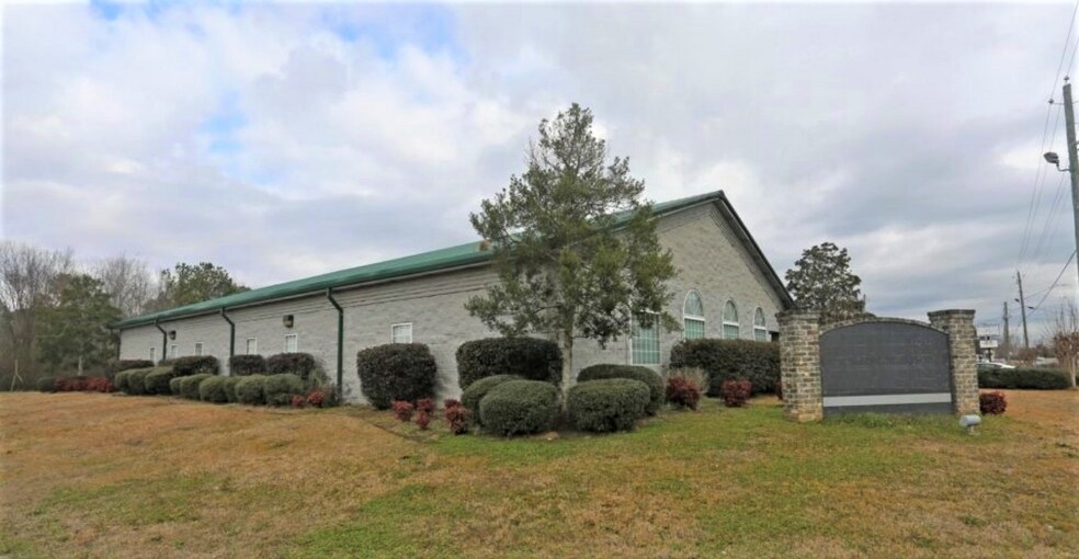 2701 Moody Pky, Moody, AL for sale - Building Photo - Image 1 of 1