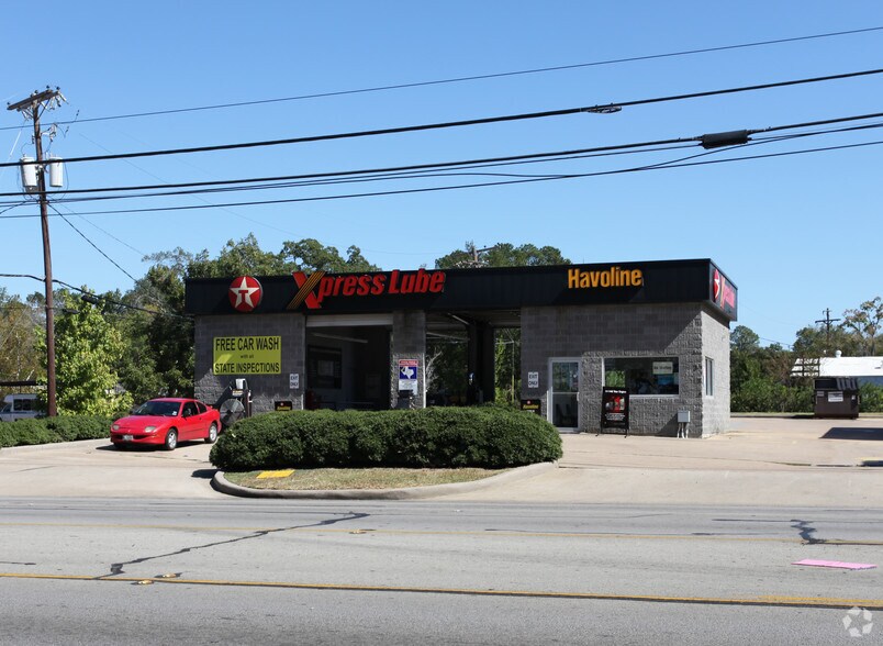 1010 N Frazier St, Conroe, TX for sale - Primary Photo - Image 1 of 1