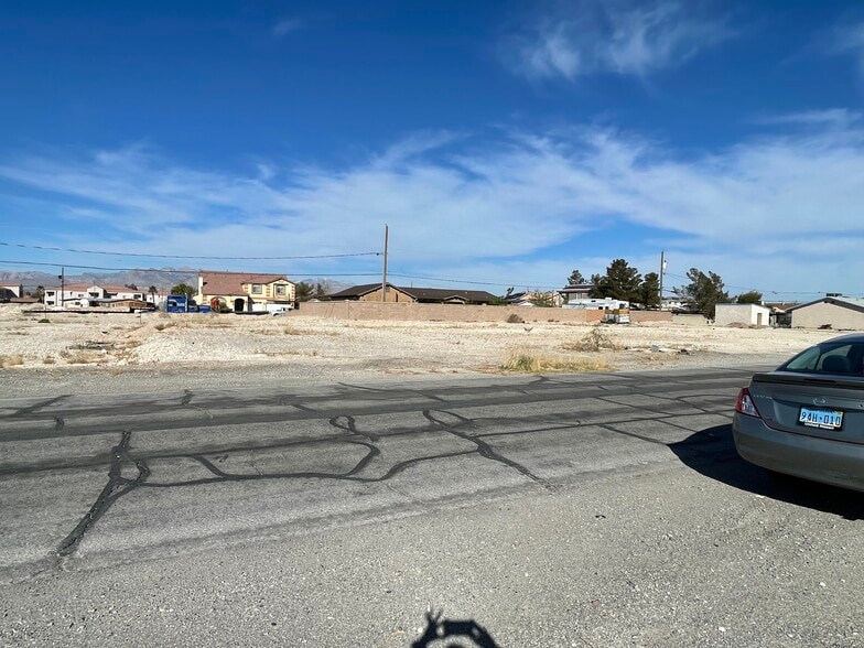 Ernest Street, North Las Vegas, NV for sale - Building Photo - Image 2 of 4