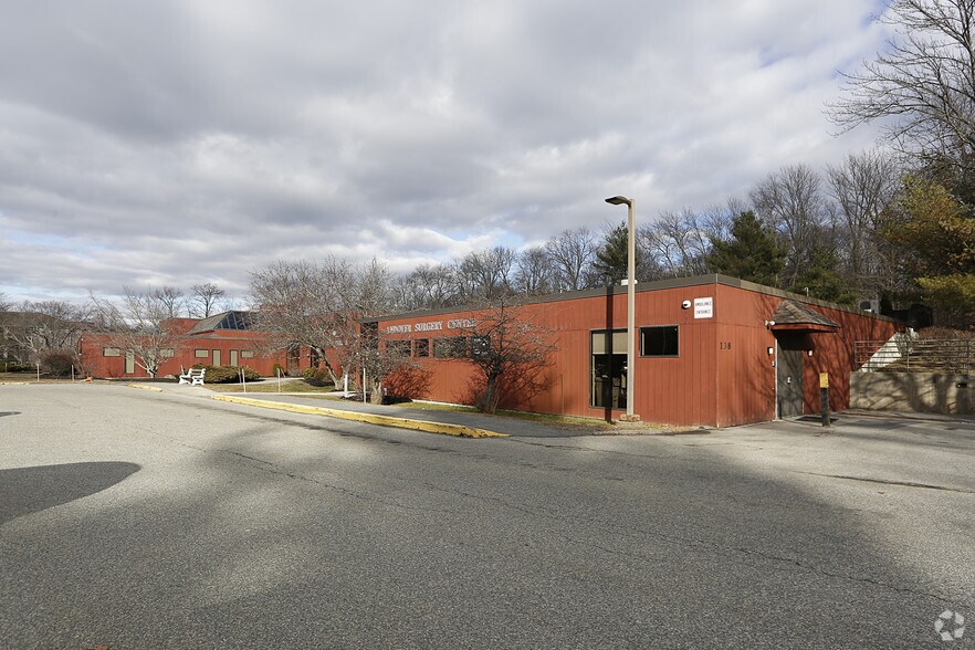 138 Haverhill St, Andover, MA for sale - Building Photo - Image 1 of 1
