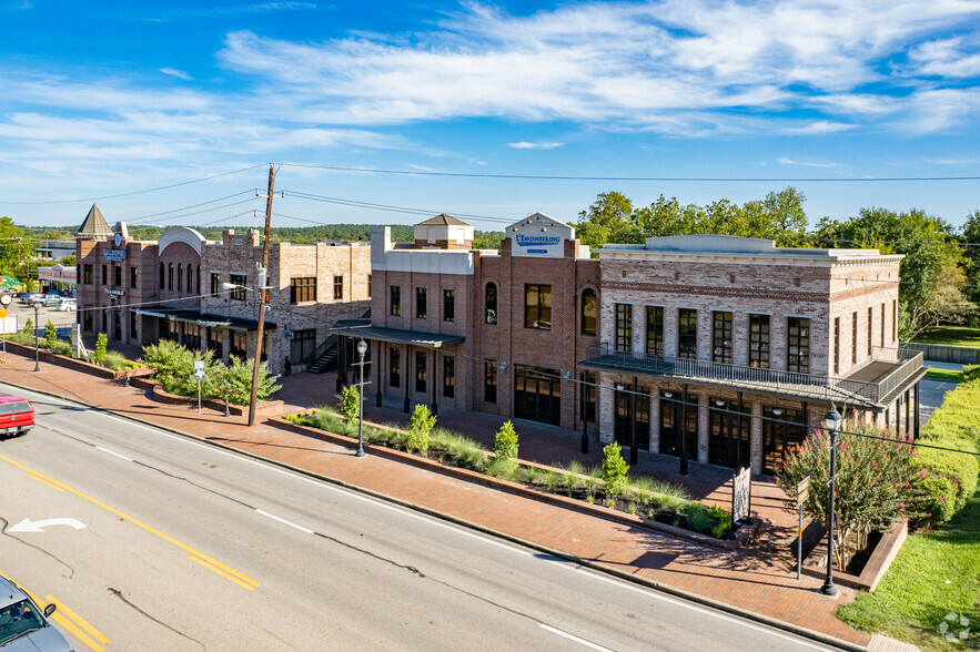 21123 Eva St, Montgomery, TX for lease - Building Photo - Image 1 of 19