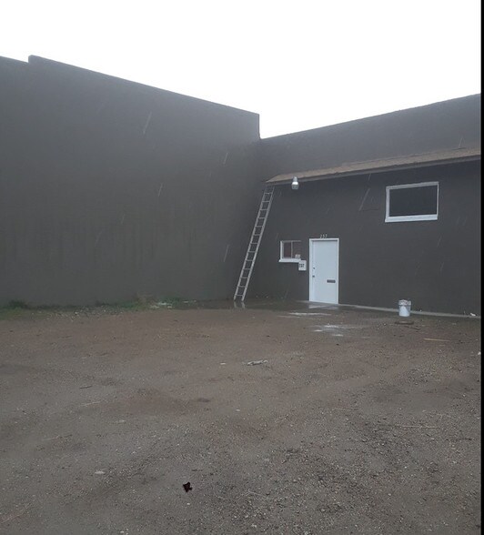 219230 W Commercial St, Elko, NV 89801 Cresci ELko Bldg