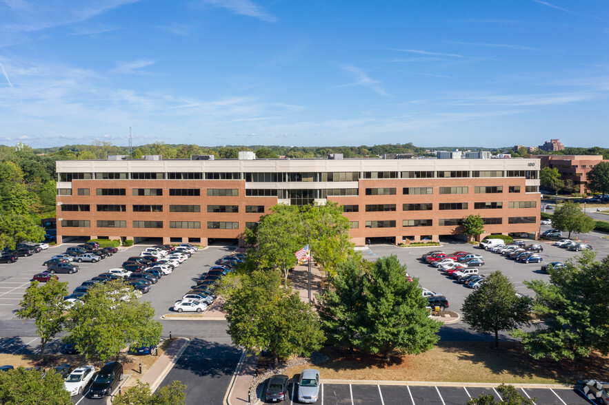 180 Admiral Cochrane Dr, Annapolis, MD for lease - Building Photo - Image 3 of 11