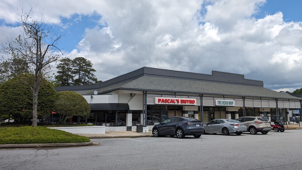 310-380 Commerce Dr, Peachtree City, GA for lease - Building Photo - Image 3 of 10