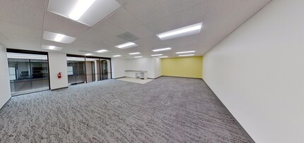 5310 Harvest Hill Rd, Dallas, TX for lease Interior Photo- Image 2 of 3