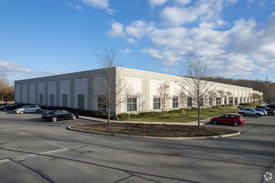 290 National Rd, Exton, PA for lease - Building Photo - Image 2 of 6