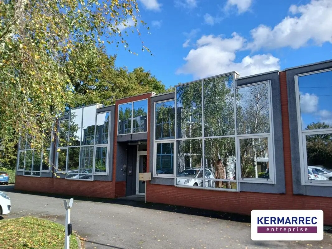 Office in Orvault for lease Building Photo- Image 1 of 6