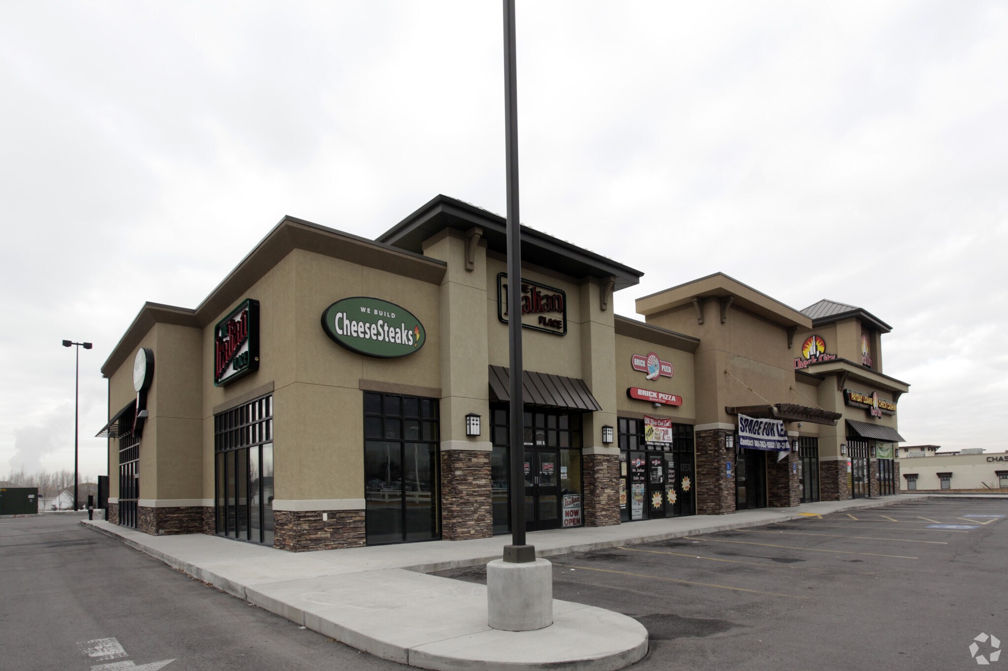 569 N State St, Lindon, UT for sale Primary Photo- Image 1 of 1