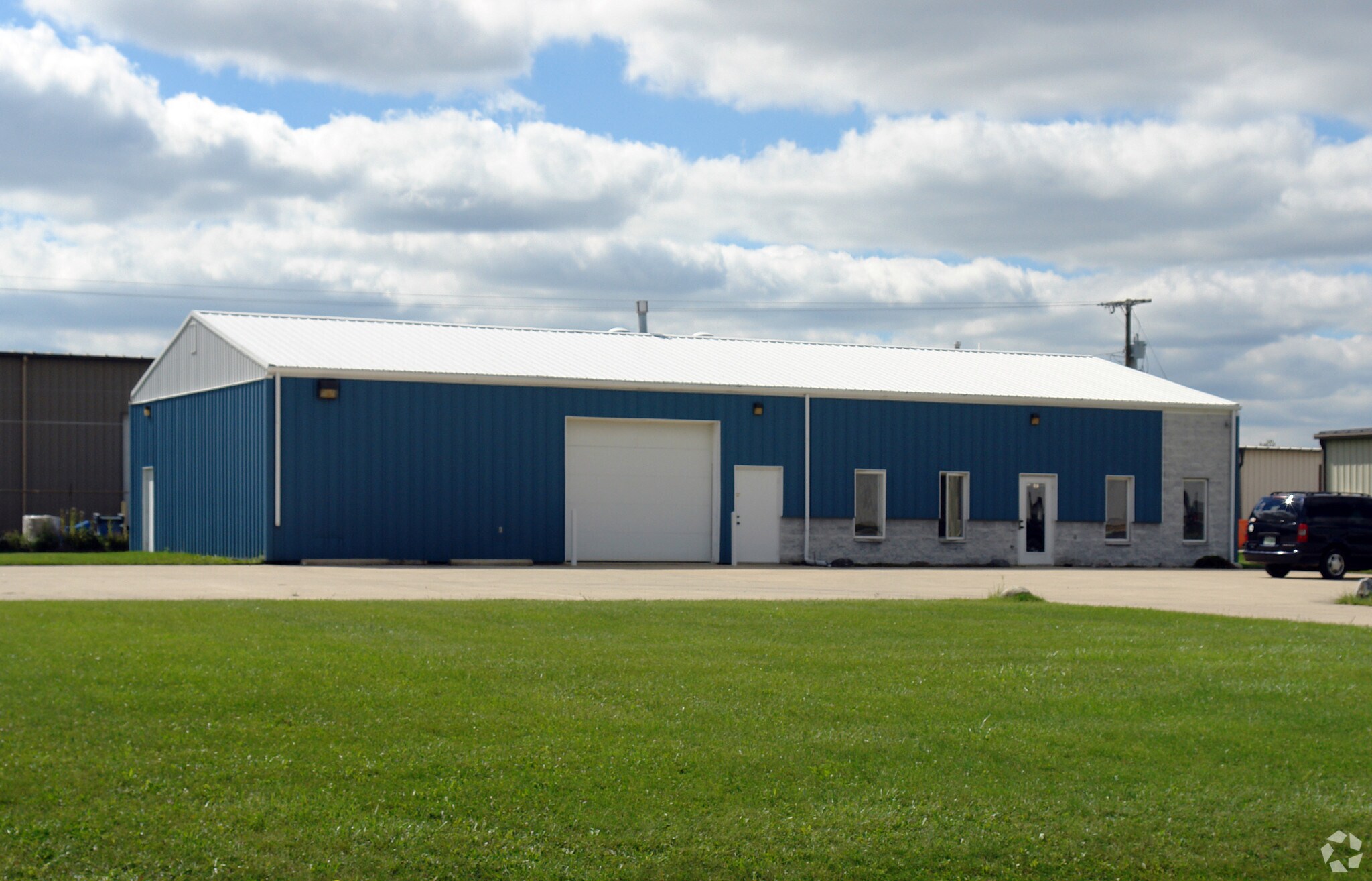 4009 Option Pass, Fort Wayne, IN for sale Primary Photo- Image 1 of 1