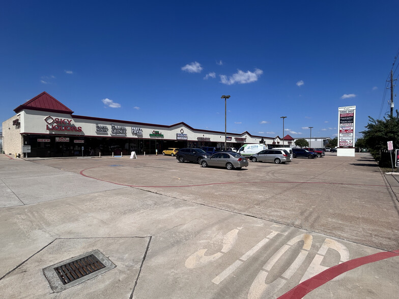 5203 Barker Cypress Rd, Houston, TX for lease - Building Photo - Image 1 of 4