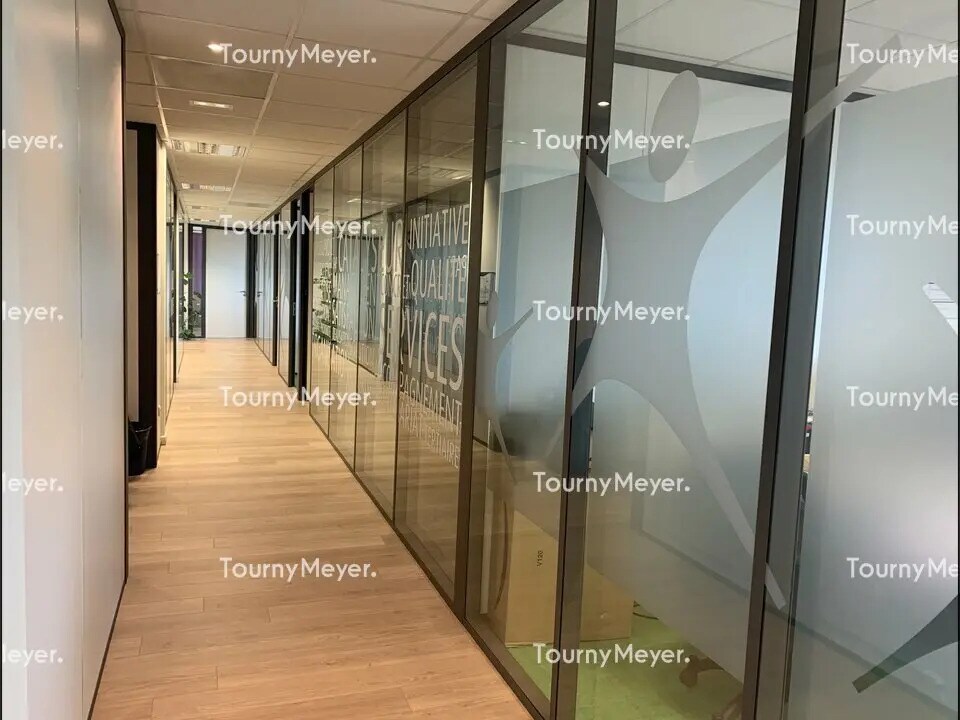 Office in Saint-Herblain for sale Interior Photo- Image 1 of 8