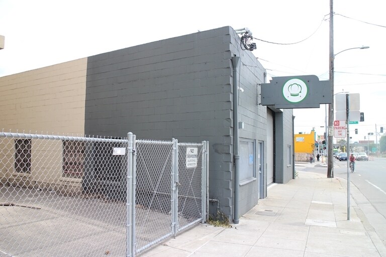 1014 Fruitvale Ave, Oakland, CA 94601