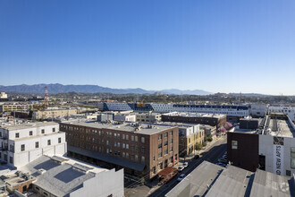 923 E 3rd St, Los Angeles, CA - aerial  map view